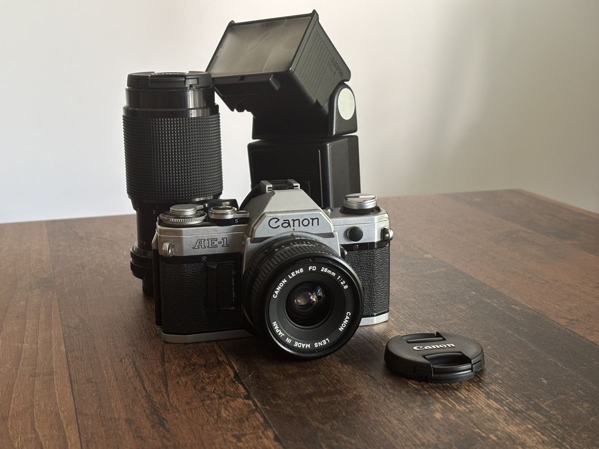 Canon Appareil photo: Canon AE-1 – D'occasion à Domat/Ems par WesleyH