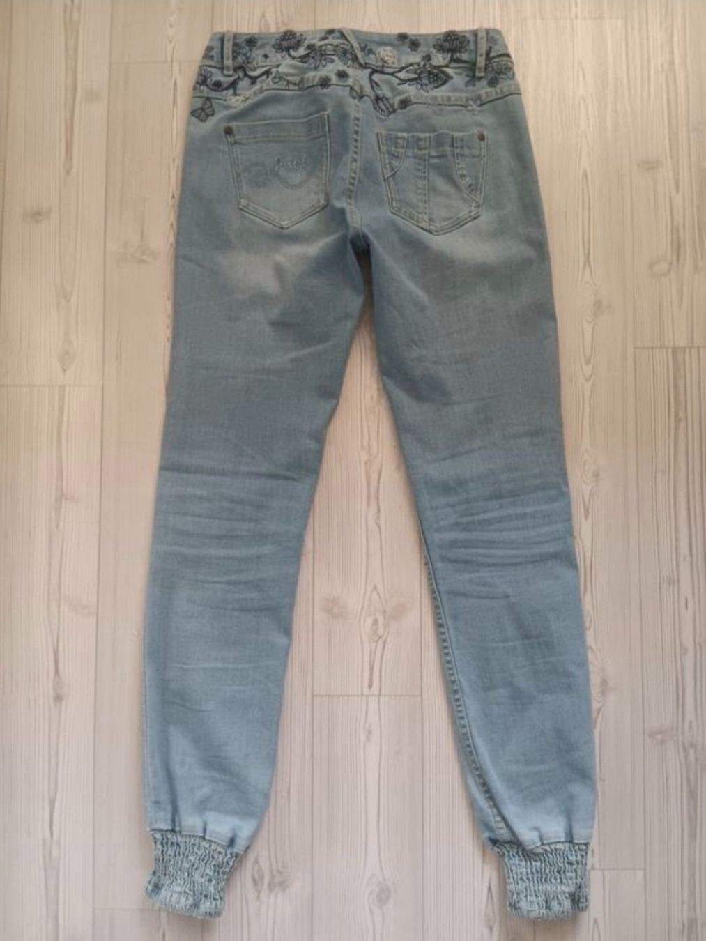 Desigual Jeans: DESIGUAL Jeans, Gr. 36 – Usato da Wynigen venduto da La_Talpa 6