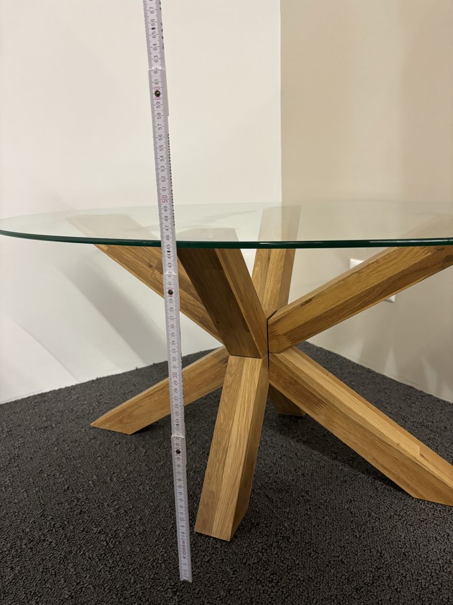 Tische: Couchtisch Glasplatte Holzgestell  – Gebraucht aus Rifferswil von hermyshermy 4