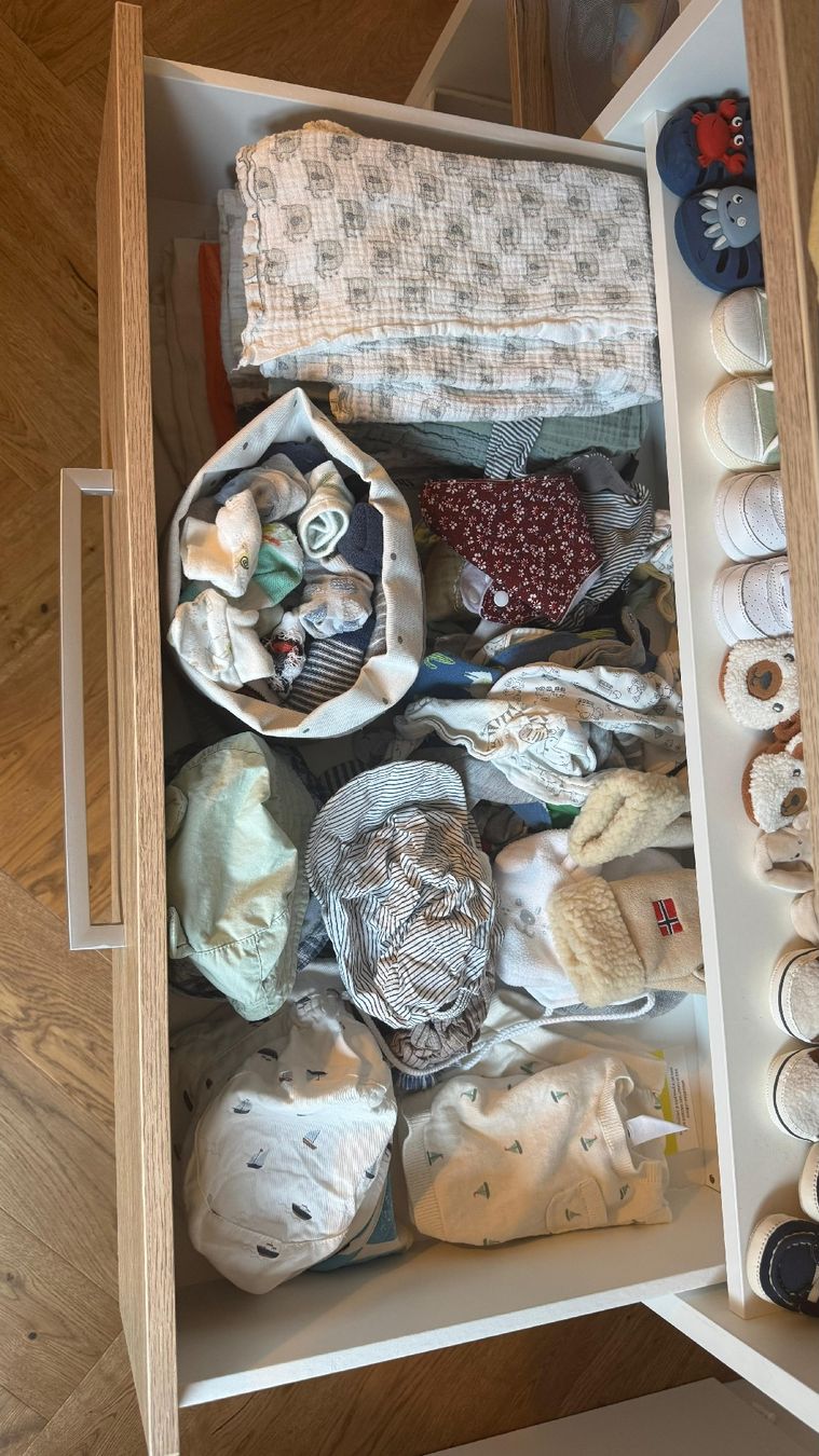 Cassettiere: Commode / Table à langer – Usato da Moutier venduto da Jhoffmeyer 2