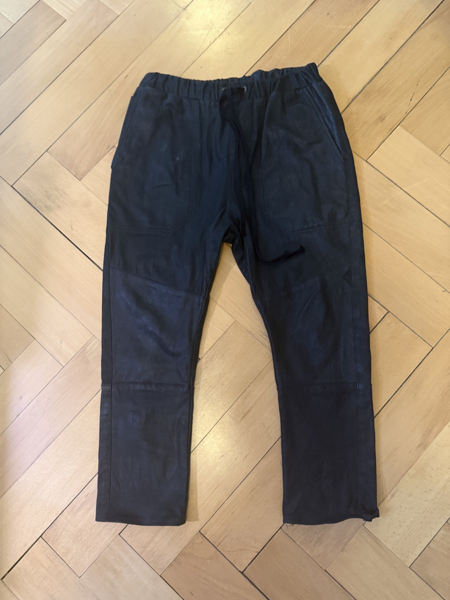Pantaloni: Zanerobe Pants Size 32 Black Leather Joggers – Usato da Zürich venduto da kuengka