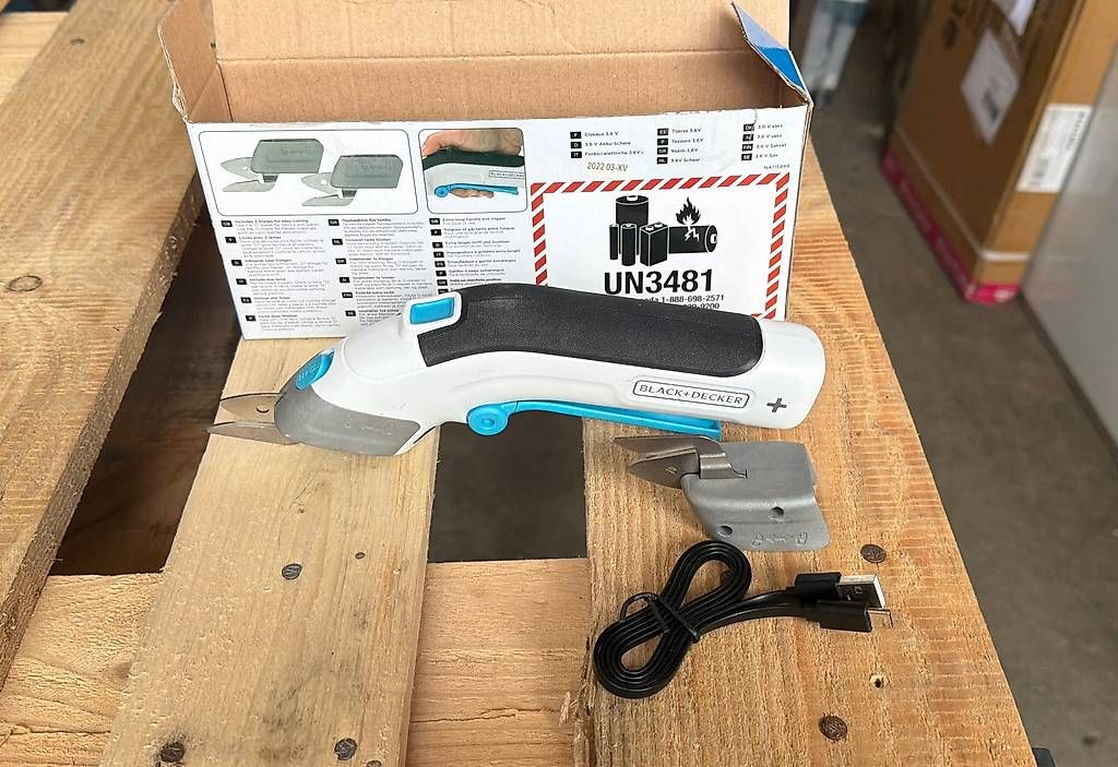 Tutti gli attrezzi: neue BLACK+DECKER Akku-Schere – Nuovo e nell'imballaggio originale da Necker venduto da liq24 4