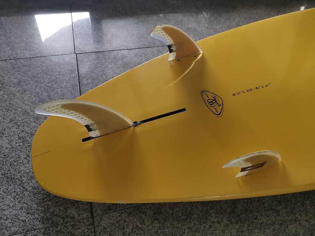 Naish Surfboards & Schwimmbrette: Naish Custom Shape Hawaii 8'0" 25-3/4" x 4" – Gebraucht aus Locarno von eti_j6lf 2