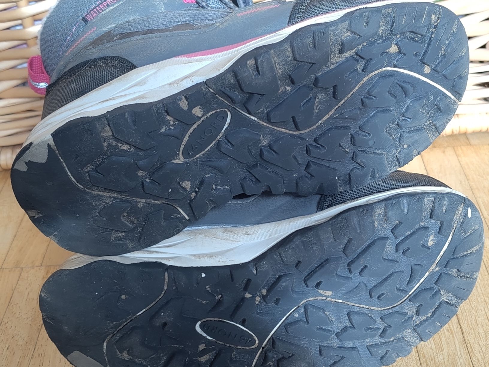 46 Nord Scarpe per ragazze: 46 Nord Winterstiefel, Grösse 28 – Usato da Zürich venduto da Spif 2