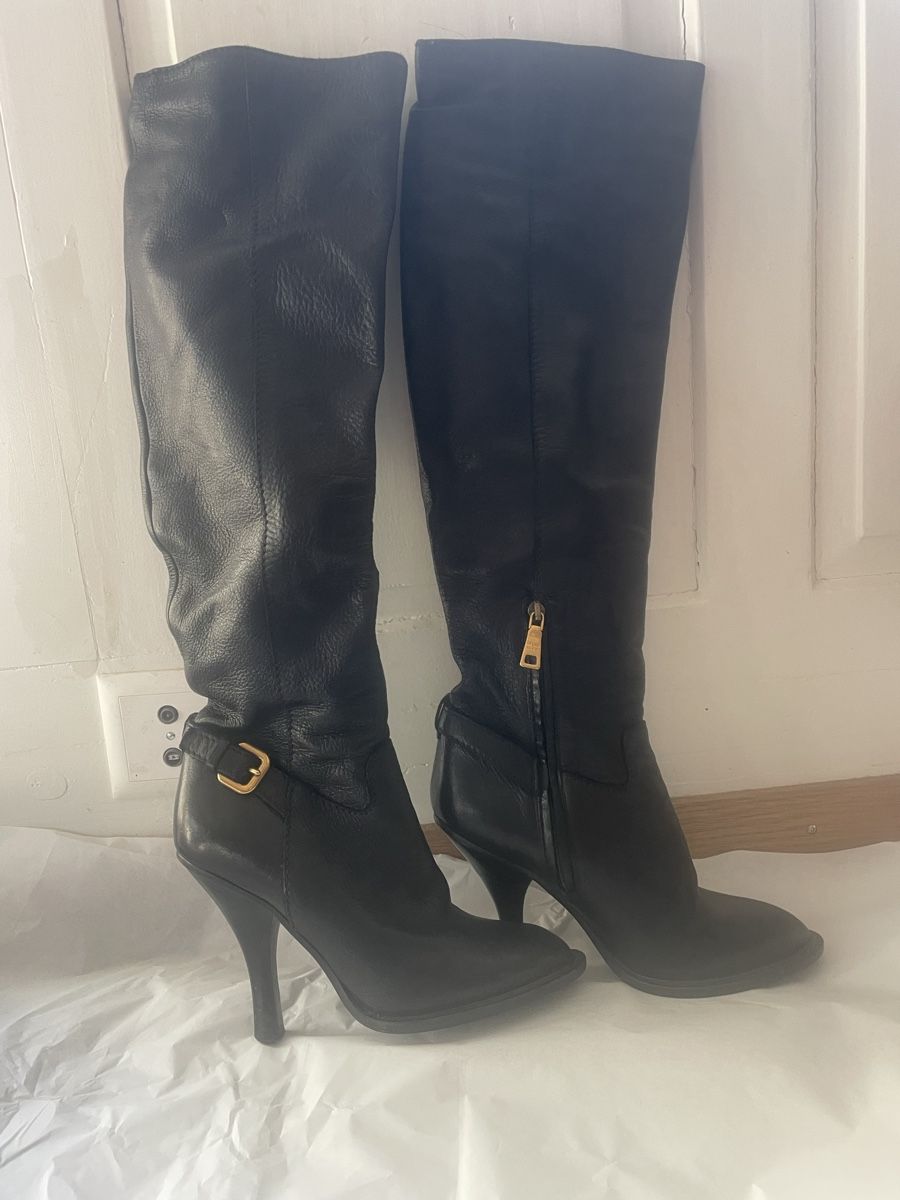 Scarpe da donna: Prada Lederstiefel Gr. 36 schwarz – Nuovo (secondo la descrizione) da Oetwil am See venduto da abtDesign 1