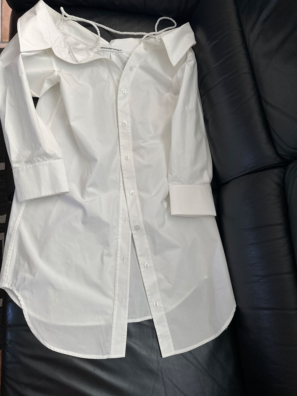 Alexander Wang Camicette: Weisses Hemd Alexander Wang Grösse S neuwertig – Nuovo (secondo la descrizione) da Niederglatt ZH venduto da Laurita1972