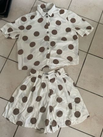 Sommer Set: NHL Bluse & Shorts, Gr. 36/38, Punkte-Muster