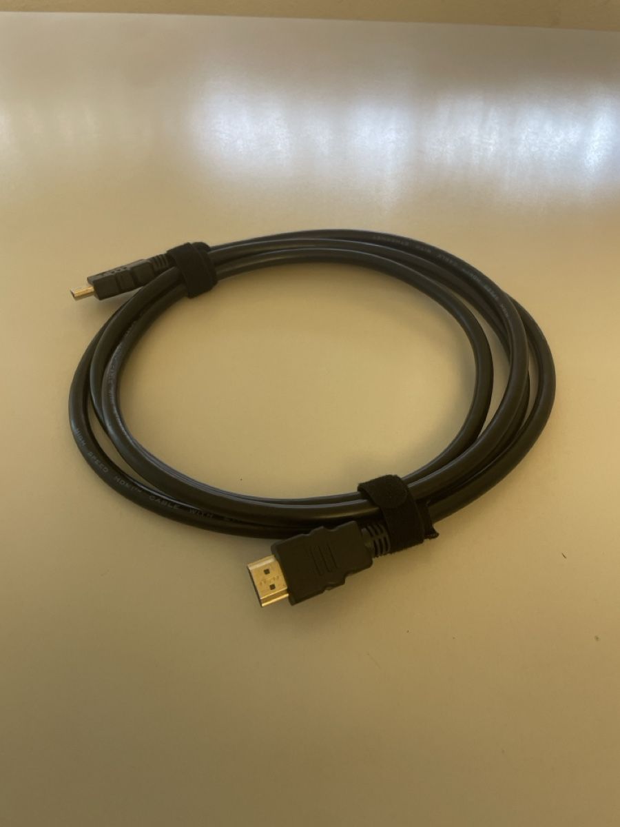 Câbles: HDMI cable  – D'occasion à Uvrier par SzymonClivaz 1