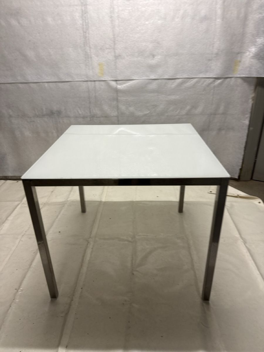 Tische: Rechteckiger Metall Glastisch 85 cm – Gebraucht aus Grenchen von swiss.antiques 1