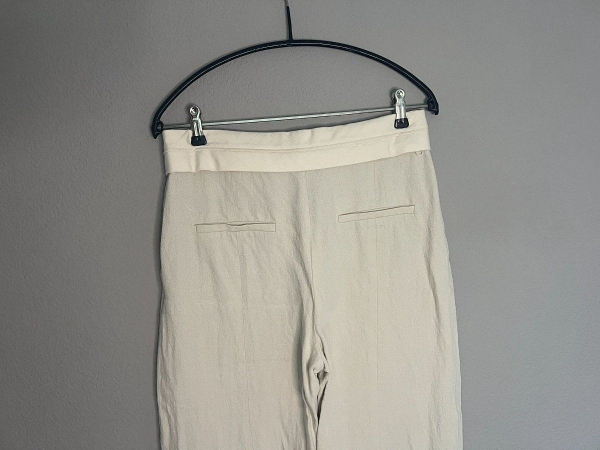Zara Pantalons: beige ZARA Stoffhose, Size S – D'occasion à Muri b. Bern par SigridW 3