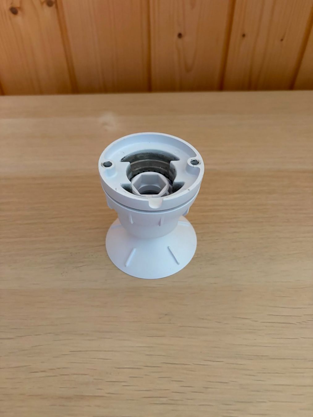 Videocamere: Caméra IP Wi-Fi Ubiquiti UVC-G4-Pro avec support – Usato da Biel/Bienne venduto da van_halen25 3