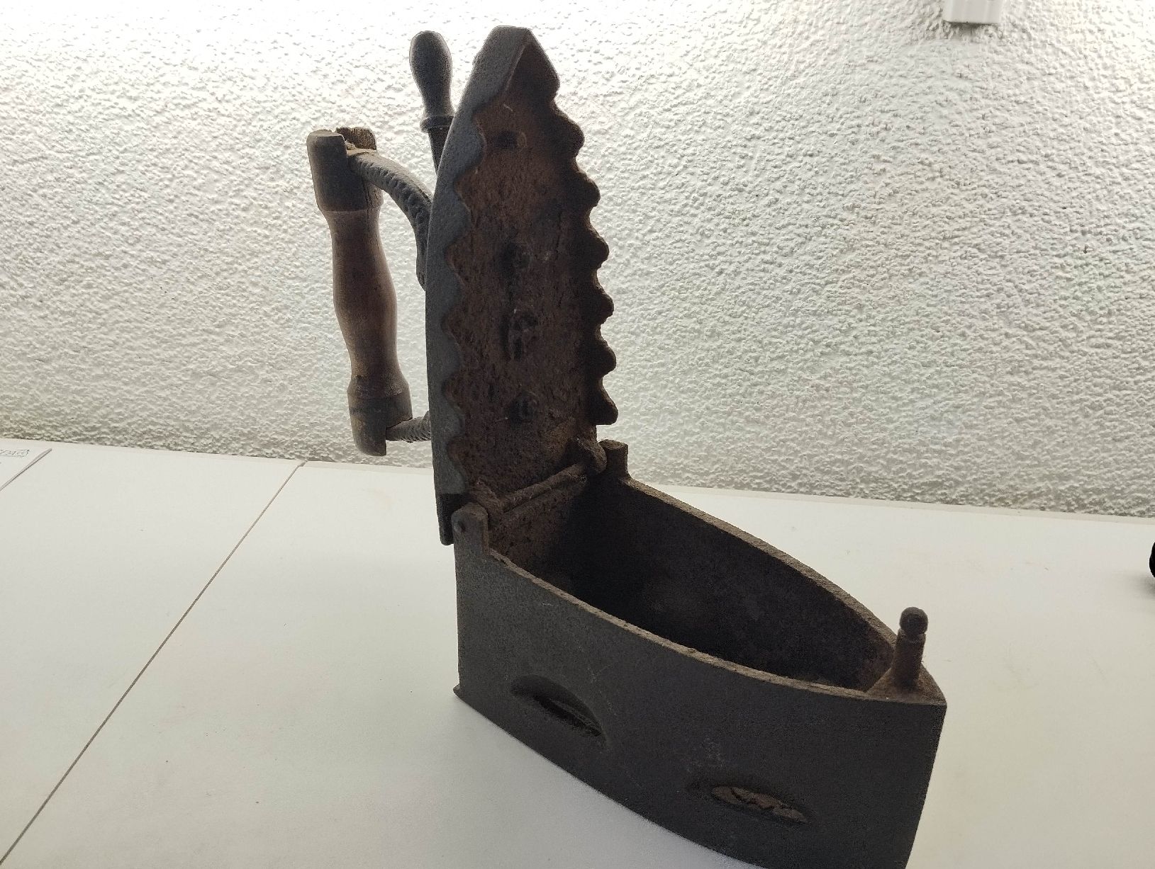 Ferri da stiro: Vintage Glätteisen – Usato da Mörigen venduto da sigi2572 2