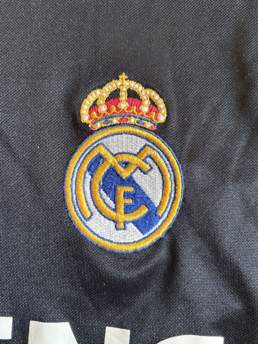 Adidas Canottiere & Pantaloni: Real Madrid Trikot Zidane – Usato da Zürich venduto da ChampShirts 5