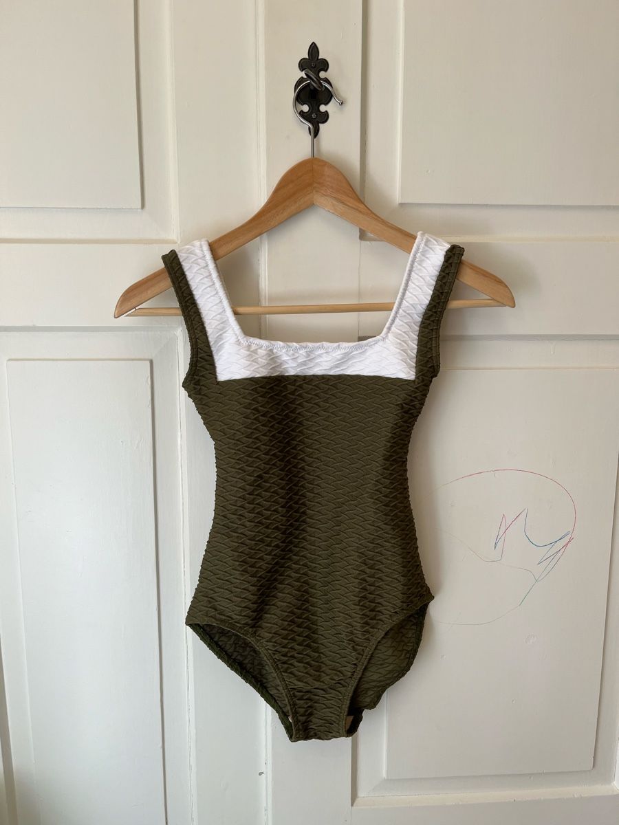 Costumi da bagno & Bikini: One-Piece Swimsuit Size S – Nuovo (secondo la descrizione) da Winterthur venduto da han_vbh9