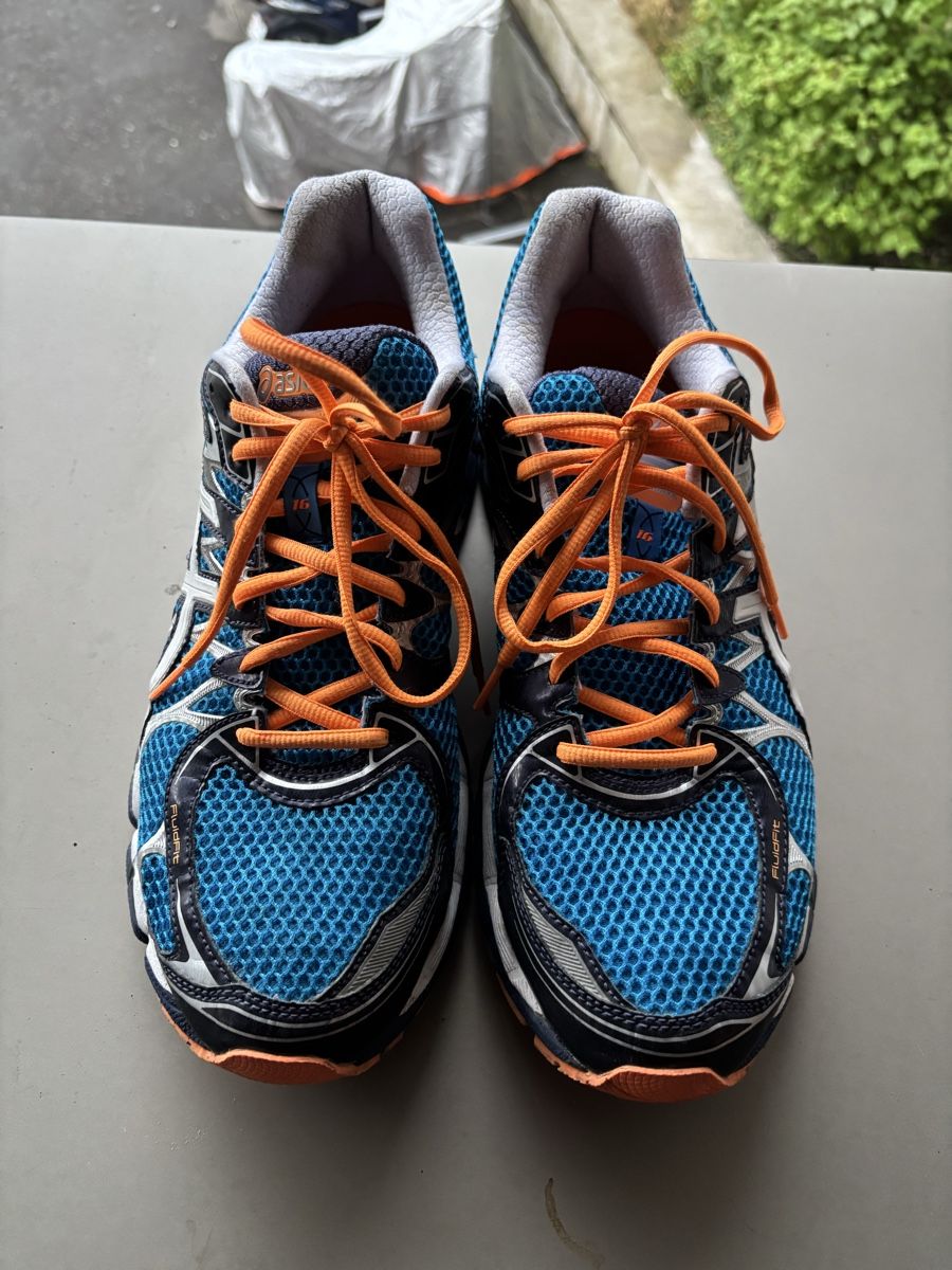 Asics Scarpe da uomo: Asics Laufschuhe Gr. 46 – Usato da Zürich venduto da Eldi00 1