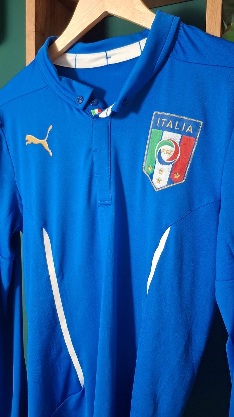 Puma Leibchen & Hosen: Italie 2014 world cup player version puma – Gebraucht aus Yverdon-les-Bains von flo_8fgr 1