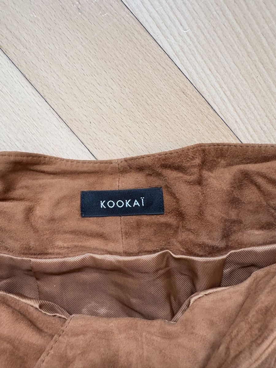 Kookai Röcke: Jupe Kookai en daim camel - Taille 36 comme neuf – Gebraucht aus Lausanne von france.guillermin 1