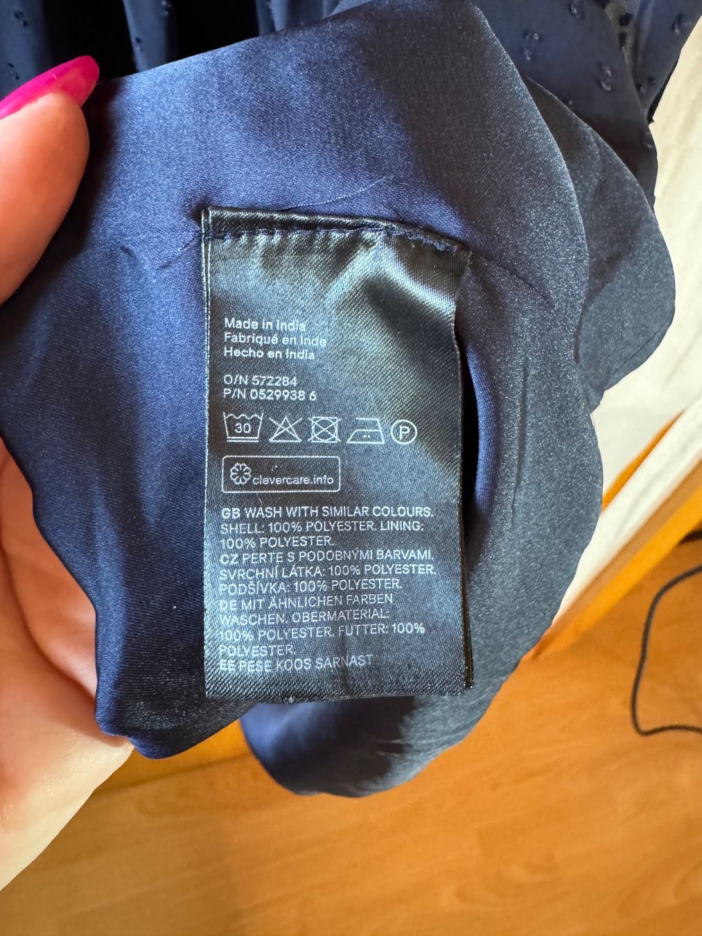 H&M Kleider: Schwarzes Kleid von H&M Gr. 40 – Gebraucht aus Grosswangen von second_hand_dress 7