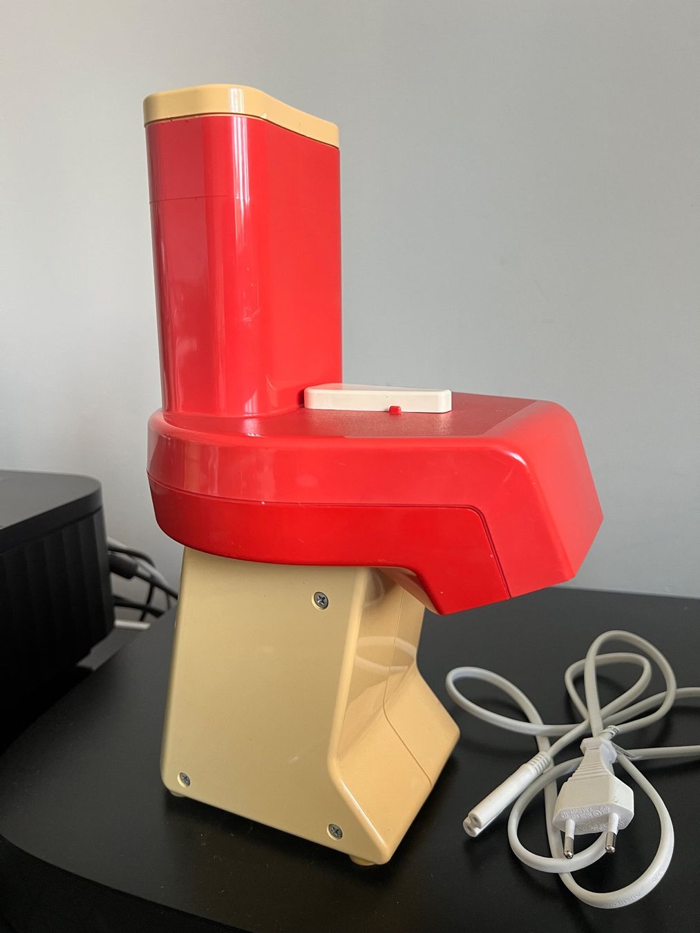 Zyliss Elettrodomestici da cucina: Zyliss electronic Gemüseschneider mit 5 x Scheiben – Usato da Jona venduto da Sariksa 3