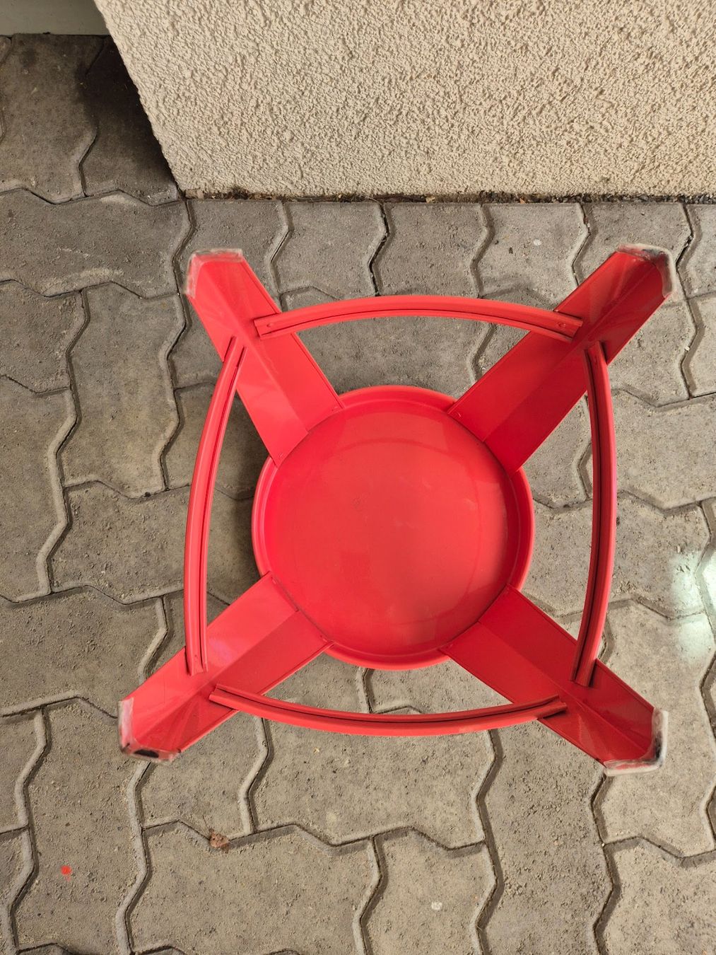 Hocker: Hübscher Hocker aus blech – Gebraucht aus Uitikon Waldegg von AnjS27 3