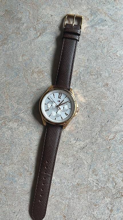 Tommy Hilfiger Orologi: Uhr Tommy Hilfiger – Nuovo (secondo la descrizione) da Zürich venduto da mic_znb6 1