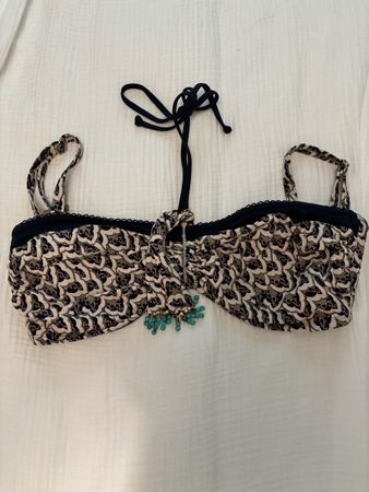 Beldona Bikini Oberteil 40F neuwertig bedruckt mit Perlen