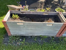 Hochbeet aus Holz für Garten oder Balkon, Frühling