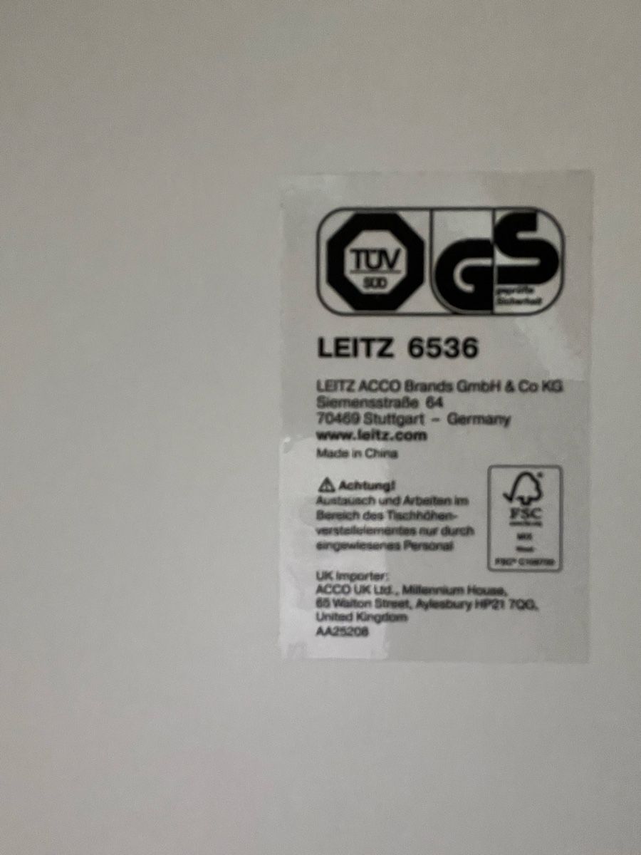 Scrivanie: Bürotisch – Usato da Effretikon venduto da LukasA01 3