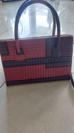 Bally Handtasche Leder rot/lila gesteppt 2 Henkel Schultergu
