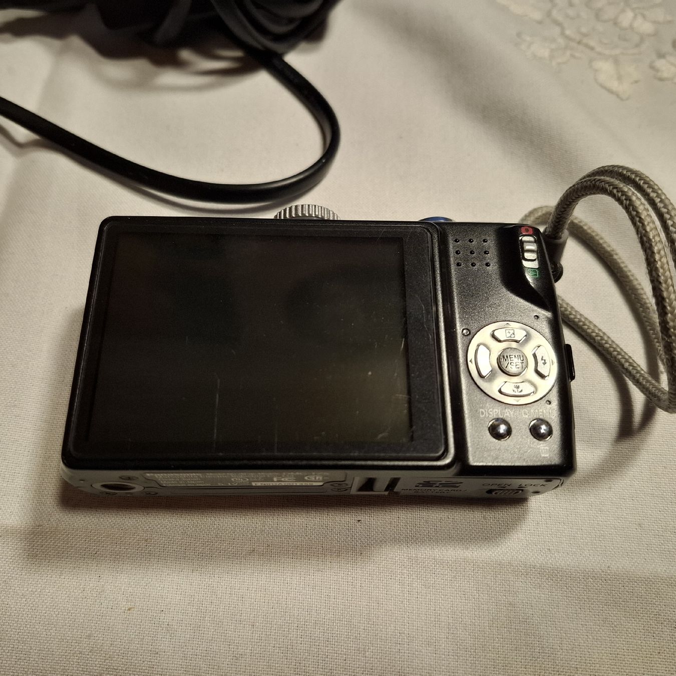 Panasonic Fotocamera: Pansonic DMC-TZ5 mit Zubehör (Getested) – Usato da Nürensdorf venduto da DANG3REUX 5