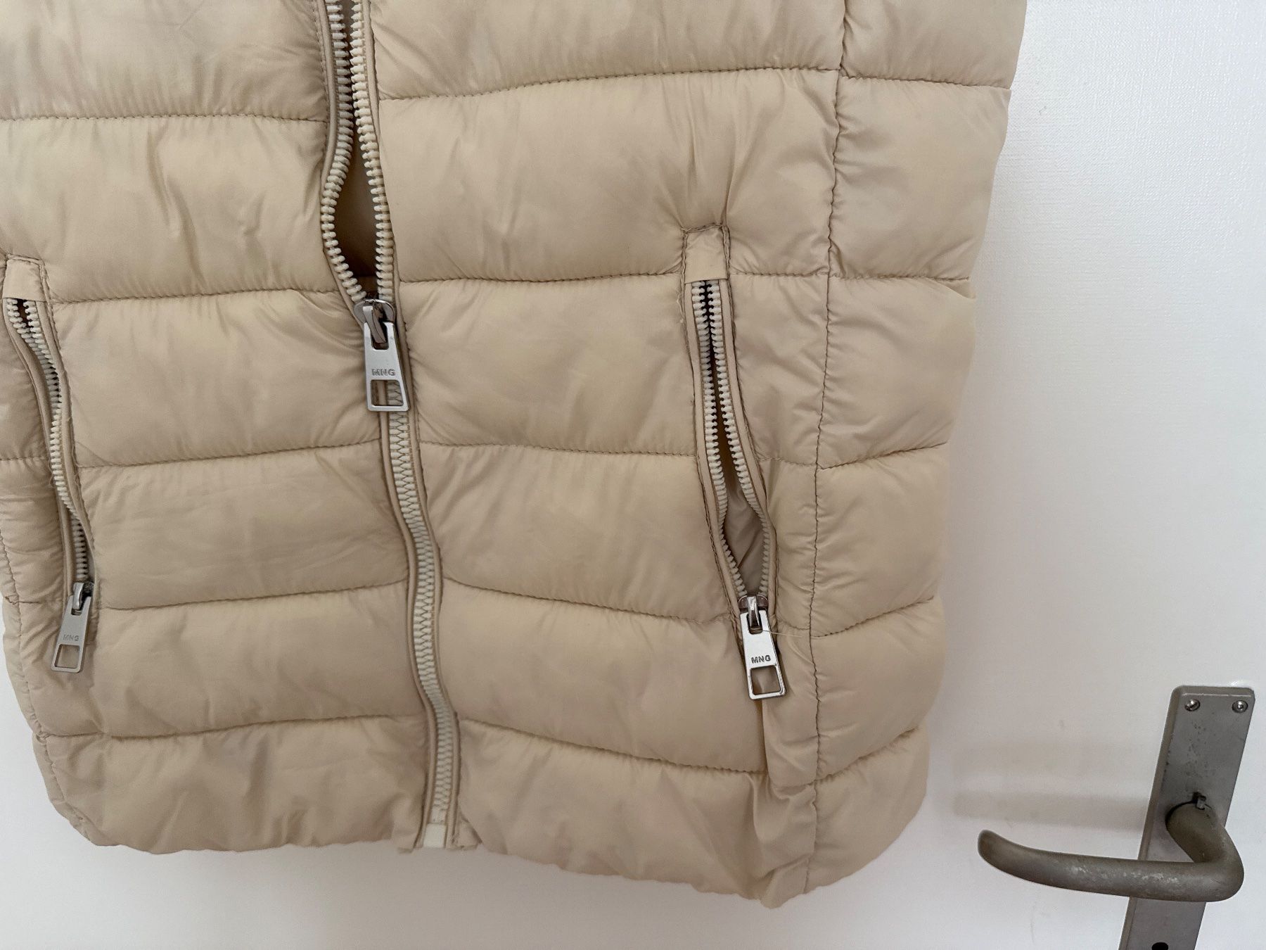 Mango Gilet & Giacche senza maniche: MANGO Steppweste EUR M – Usato da Horgen venduto da linuxrp 3