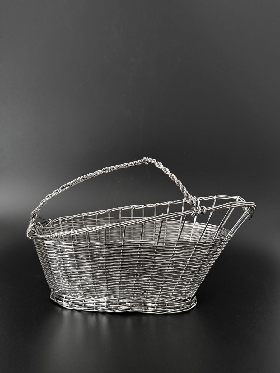 Altro per la casa: Versilberter Weinflaschenhalter im Korbgeflecht-Design – Usato da Luzern venduto da downtonabbey 1