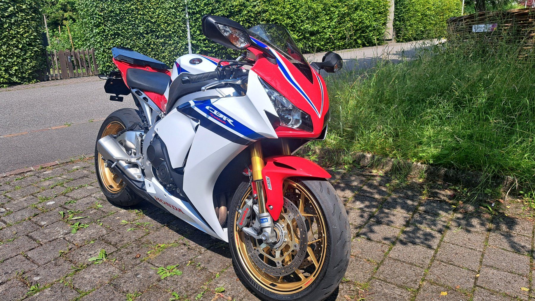 Honda Strada: HONDA CBR 1000 SA ABS – Usato da Suhr venduto da Ddgau 1