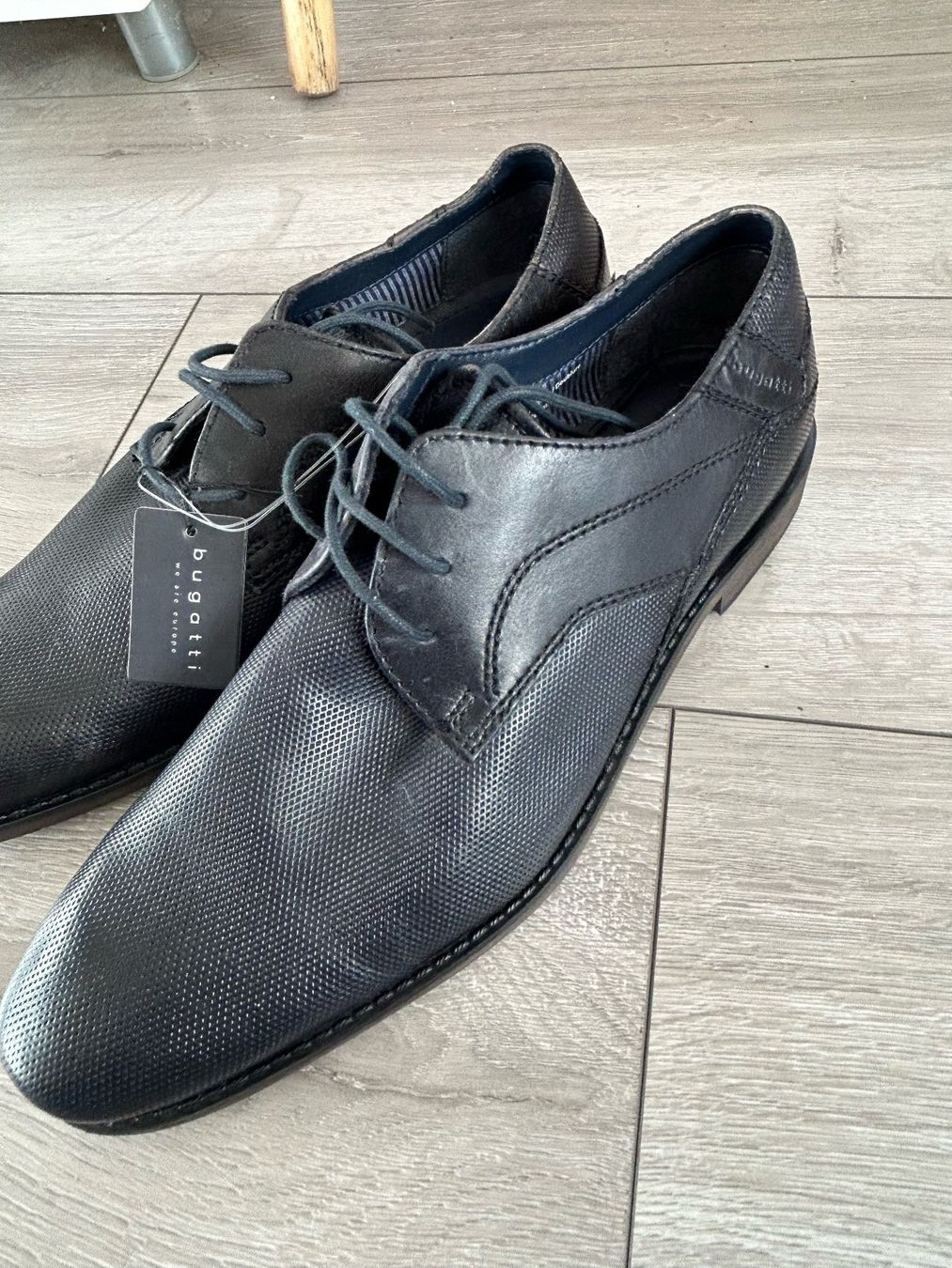 Scarpe da uomo: Bugatti Grösse 41 dunkelblau/schwarz – Nuovo (secondo la descrizione) da Urdorf venduto da Wolda3