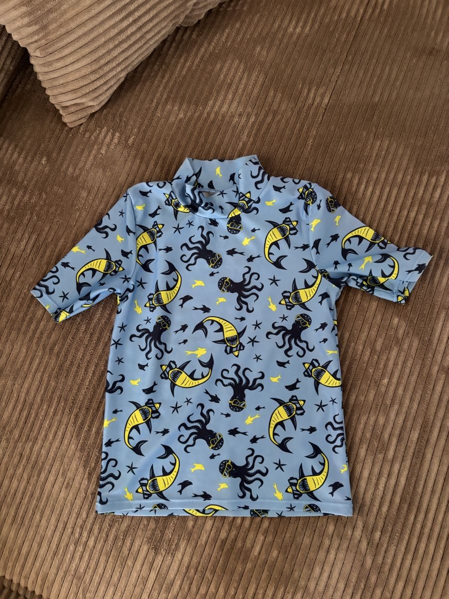 Costumi da bagno: UV Shirt Gr. 116 – Usato da Hagenbuch ZH venduto da LisaChristine