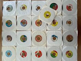 21 x 7" Dancehall / Reggae Singles - top Zustand