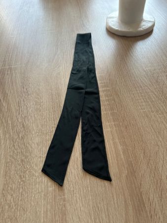 Twilly schwarz  vielseitig tragbar  95 x 4.5 cm