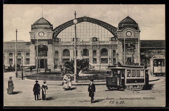 Cartoline postali: Basel, Bundesbahnhof mit Mittelbau, Stra – Usato da Berlin venduto da bartko-reher