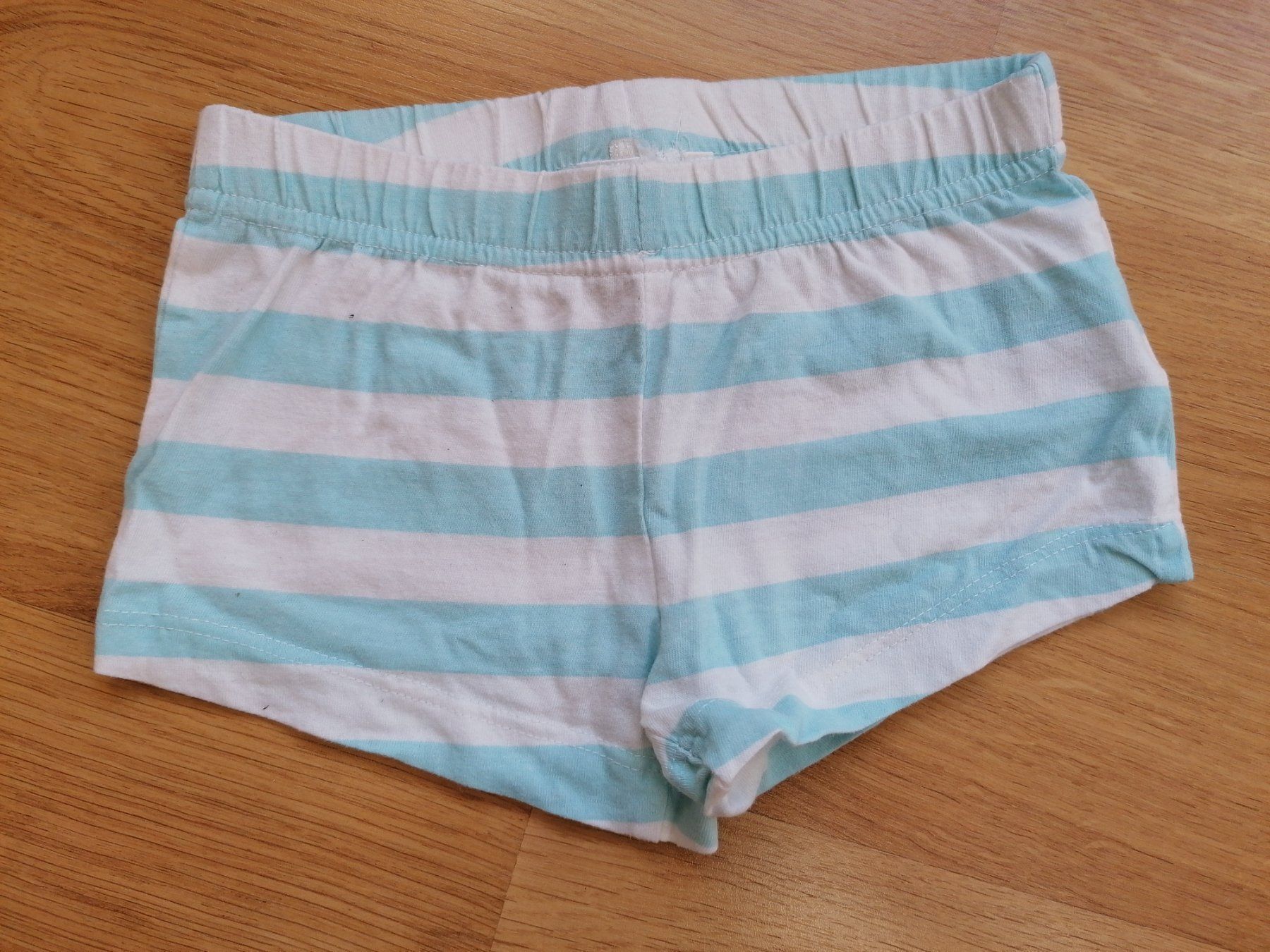 Pantaloni: Shorts Gr 92 – Usato da Büttikon AG venduto da Amineah