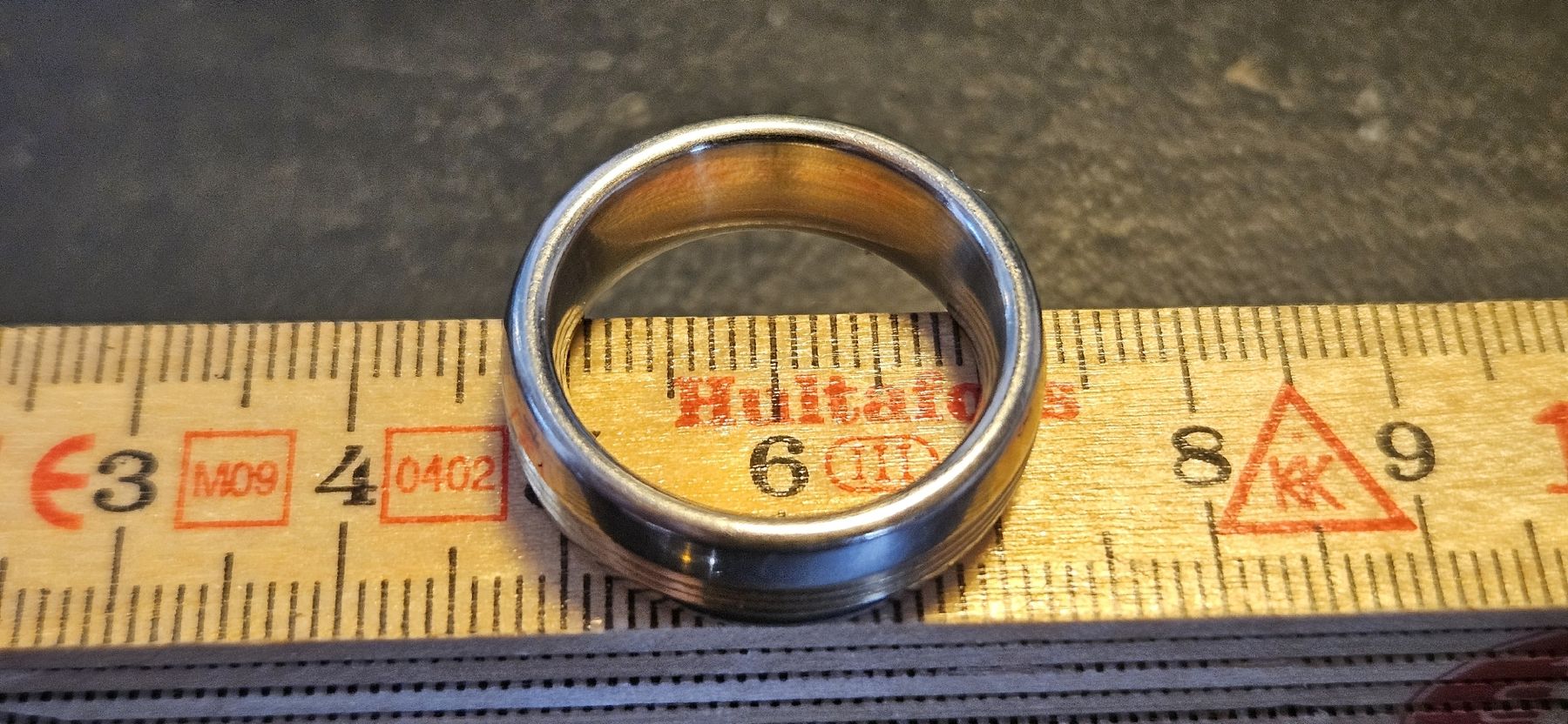 Ringe: Edelstahlringe x2, Paarringe, Trauringe – Gebraucht aus Belp von Ginus85 2