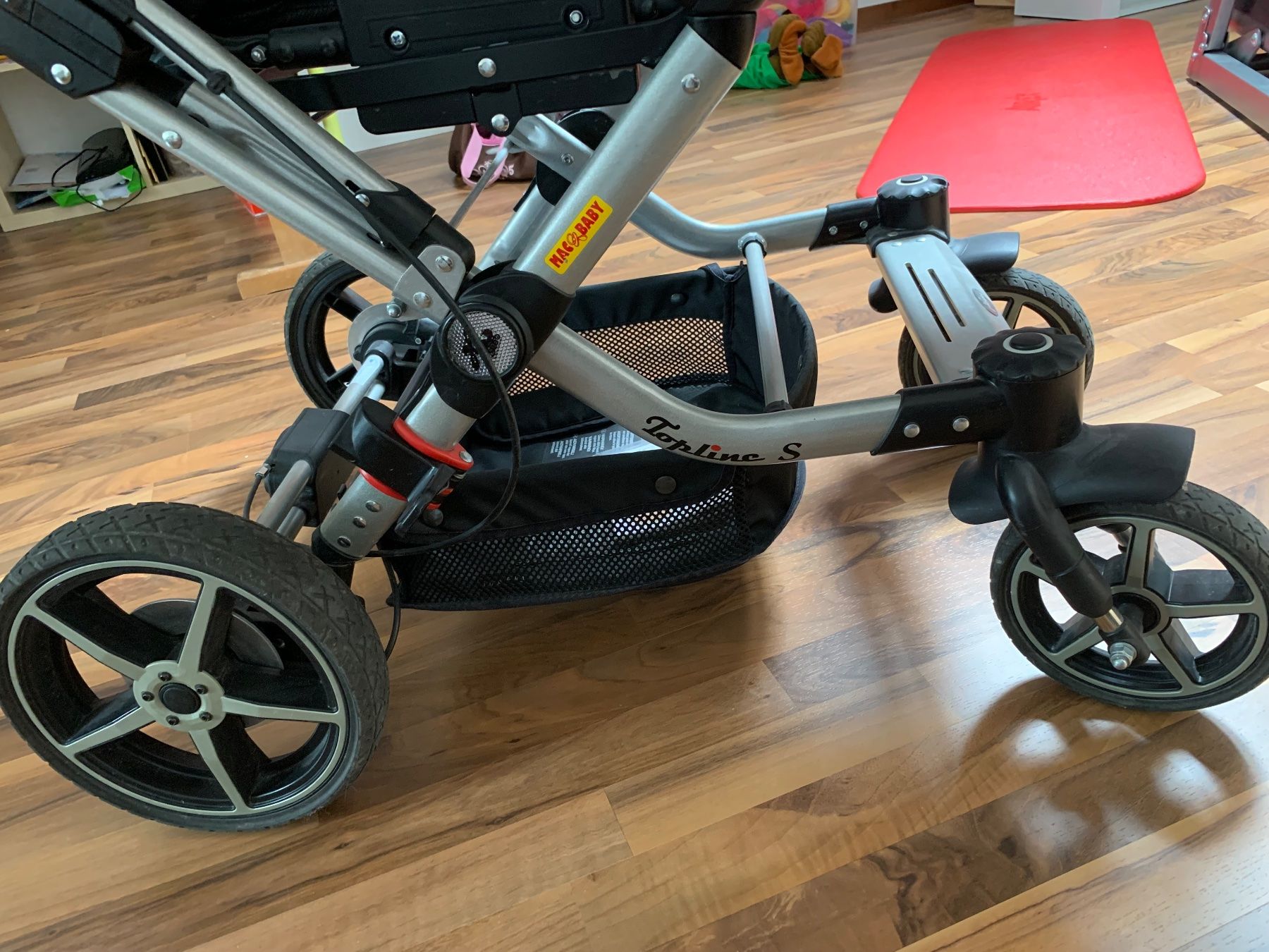 Hartan Kinderwagen: Kinderwagen – Gebraucht aus Hergiswil LU von Roelli-Kurmann 2