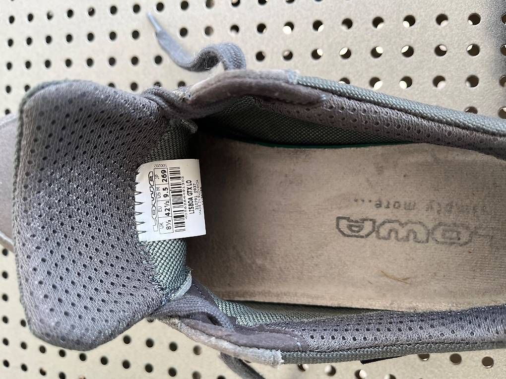 Herrenschuhe: Trekkingschuhe LOWA Goretex Grösse 42 – Gebraucht aus Amriswil von Velowenk 3