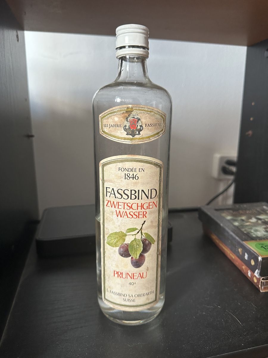 Bevande alcoliche: Fassbind Zwetschgenwasser Pruneau 40% Flasche – Usato da Wohlen AG venduto da jes_9c79
