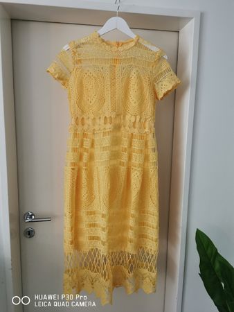 KLEID AUS SPITZE, Gr. M, GELB, NEU