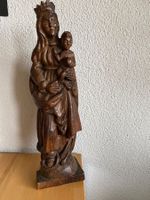 Madonna mit Kind geschnitzt aus Lindenholz