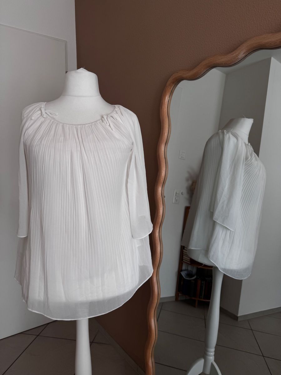 Camicette: Hübsche Bluse im Plisee Eierschalen-weiss Gr XL – Usato da Muttenz venduto da einfach-schoen 1