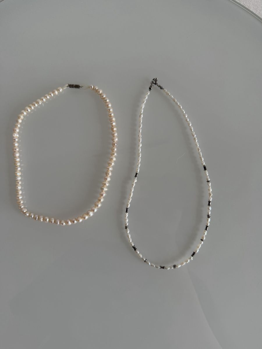 Perle (finte): 2 rangs de perles de perles naturelles – Usato da Cressier FR venduto da Kvito4ka 7