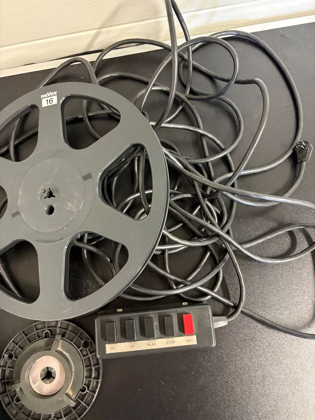 Musicassette: Revox Tonbandspulen Set – Usato da Wiesendangen venduto da plus-minus 1