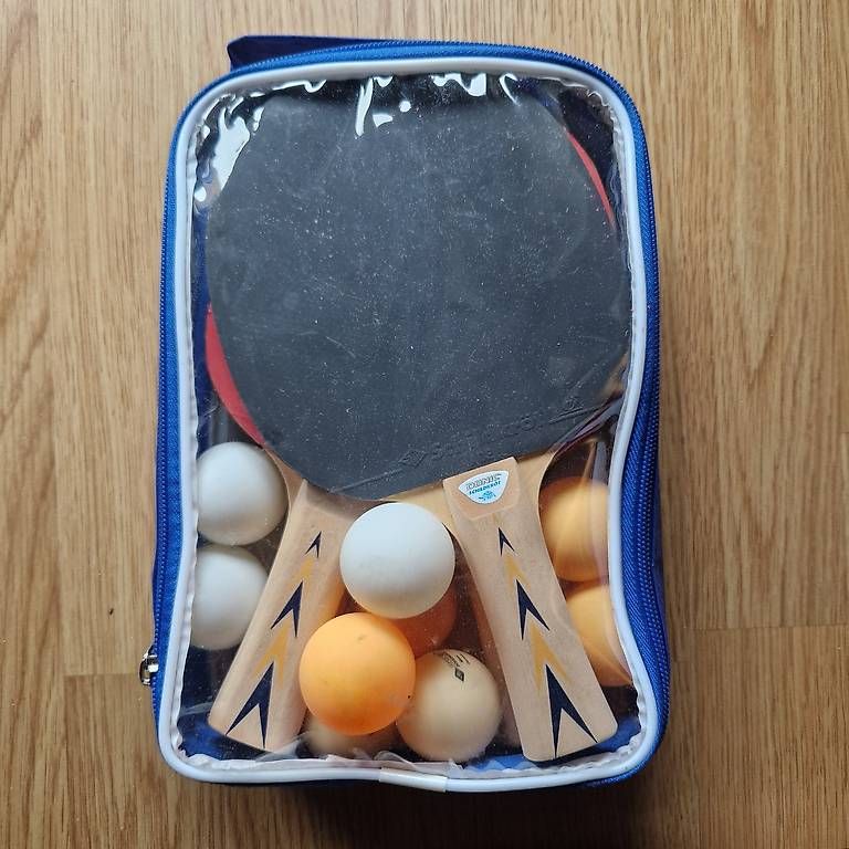 Spiele: Tischtennis-Set – Neu und originalverpackt aus Zürich von LauraLk