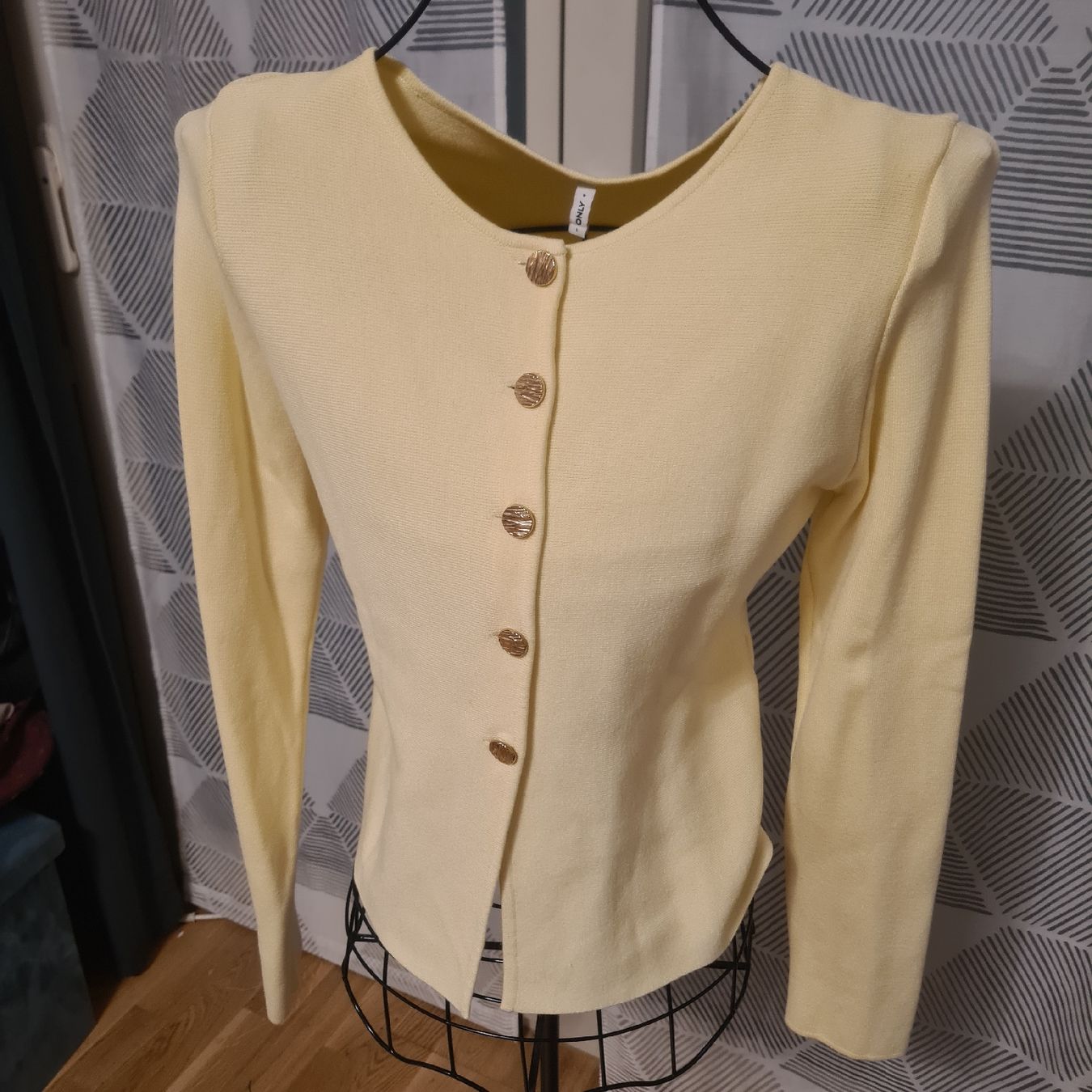 Only Giacche: strick jacke von Only gr M – Nuovo (secondo la descrizione) da zürich venduto da janjaz